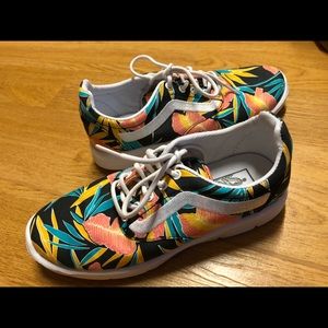 Vans Ultragrade Shoes Size 7